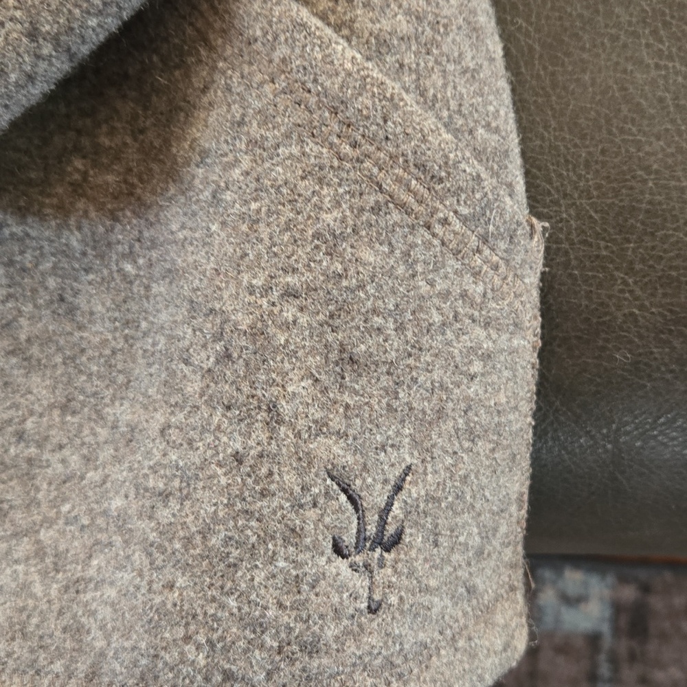 Women's Ibex wool zip jacket. - Picture 3 of 3